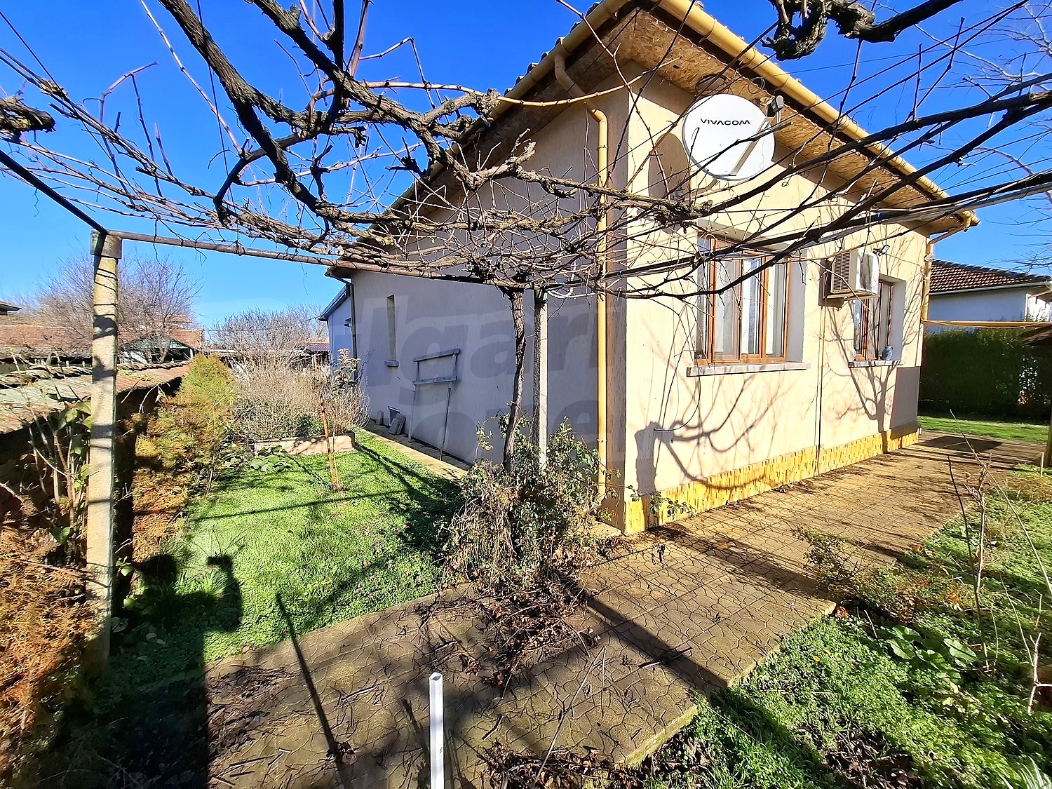 outside, facade, garden