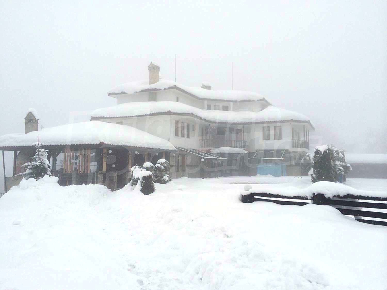 outside, facade, snow