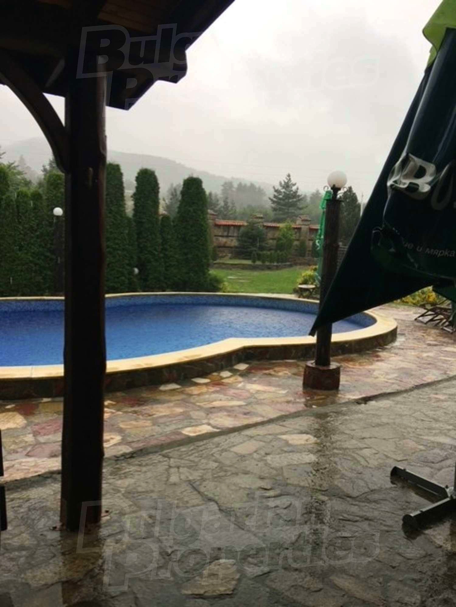 outside, pool, garden