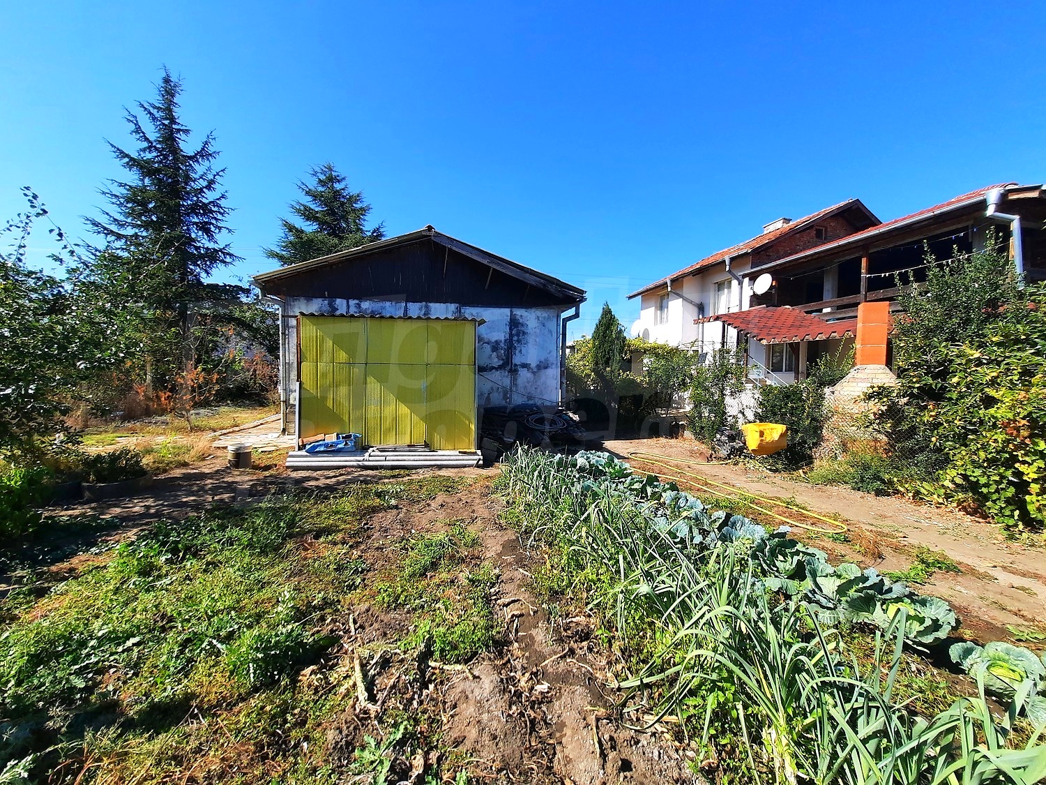 outside, garden, facade, green area