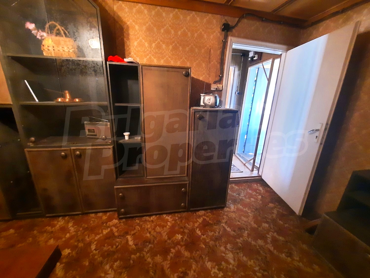 inside, hallway
