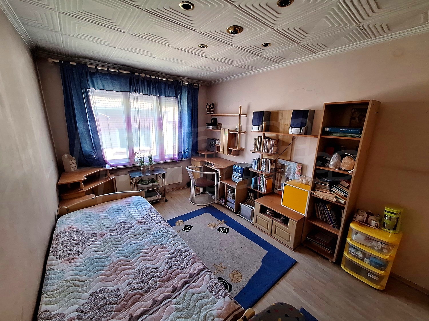 inside, bedroom, furnished