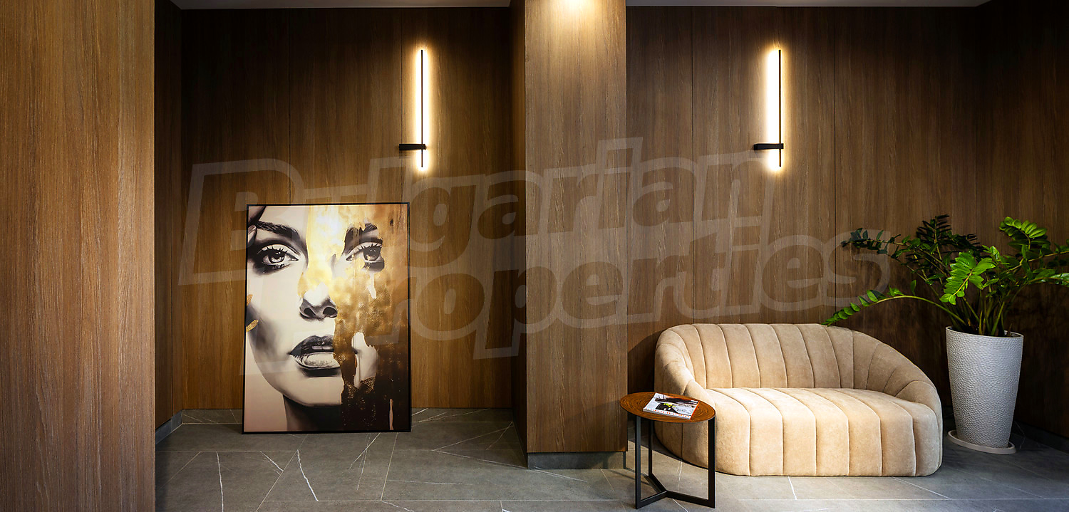 inside, furnished, hallway