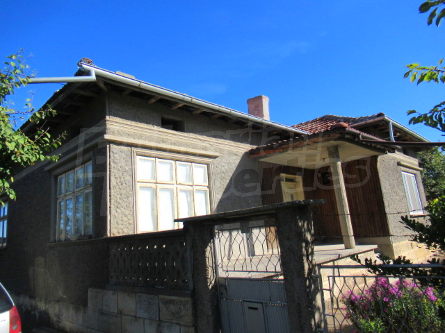 outside, facade, garden