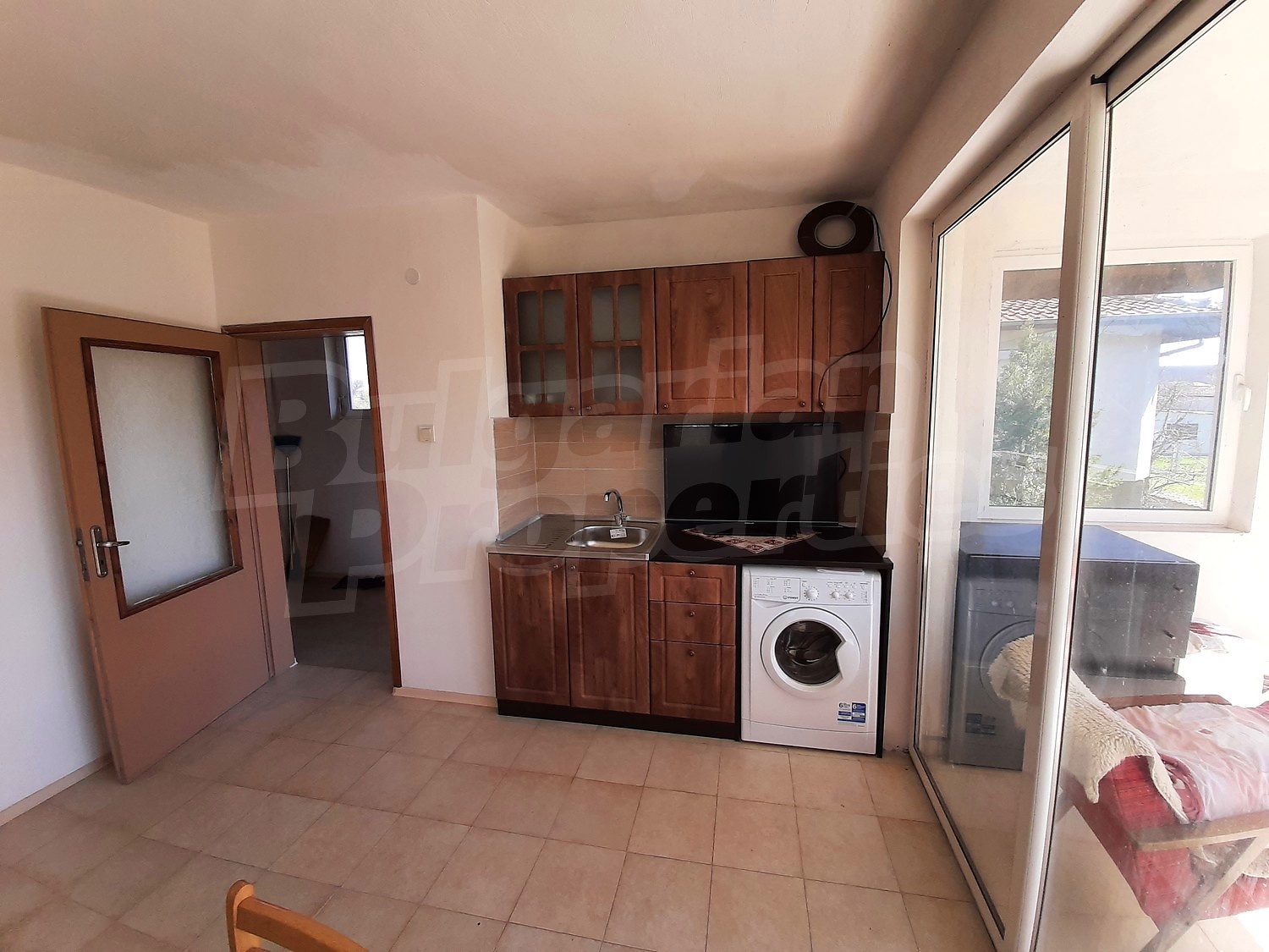 inside, kitchen, furnished
