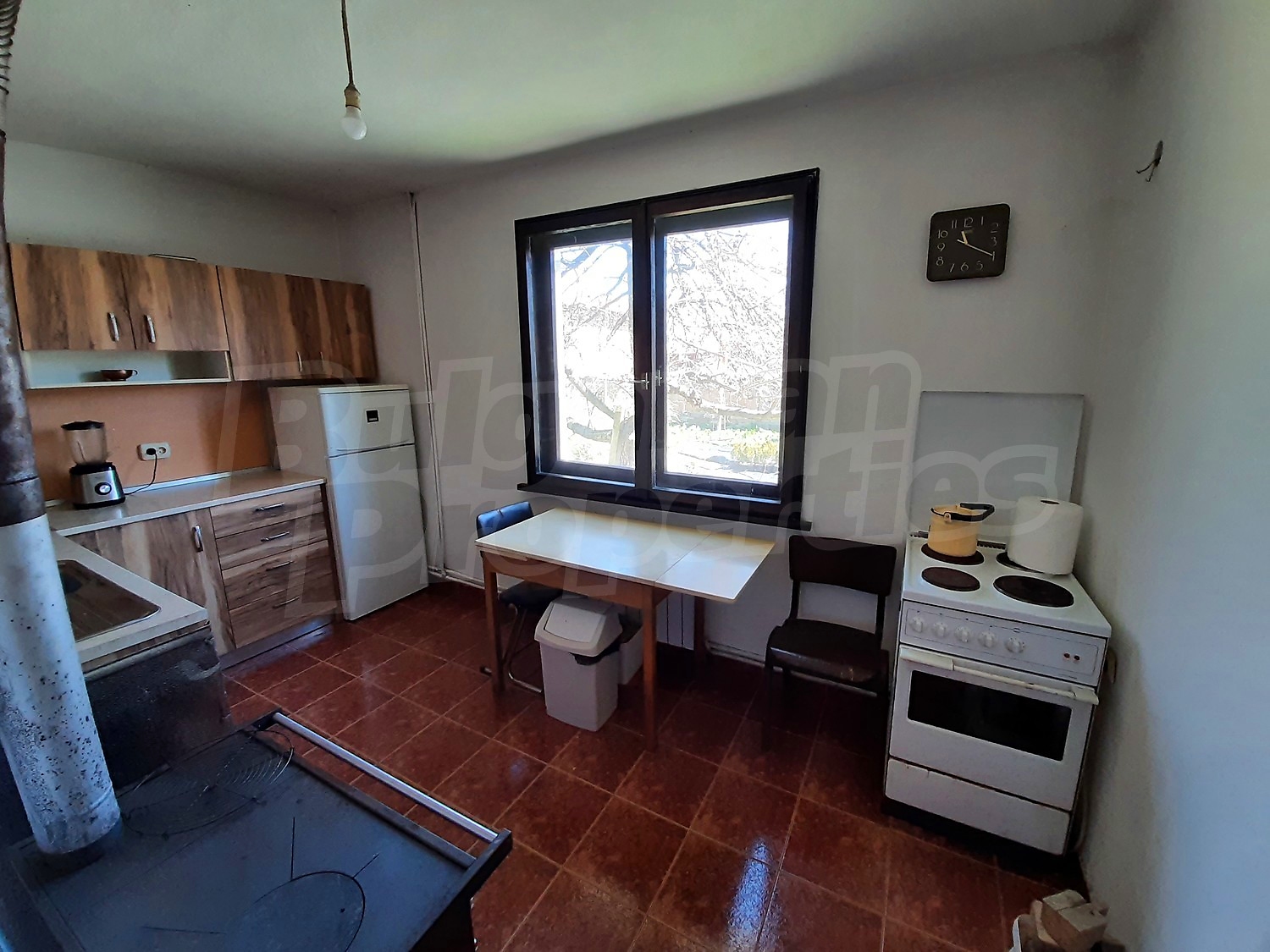 inside, kitchen, furnished