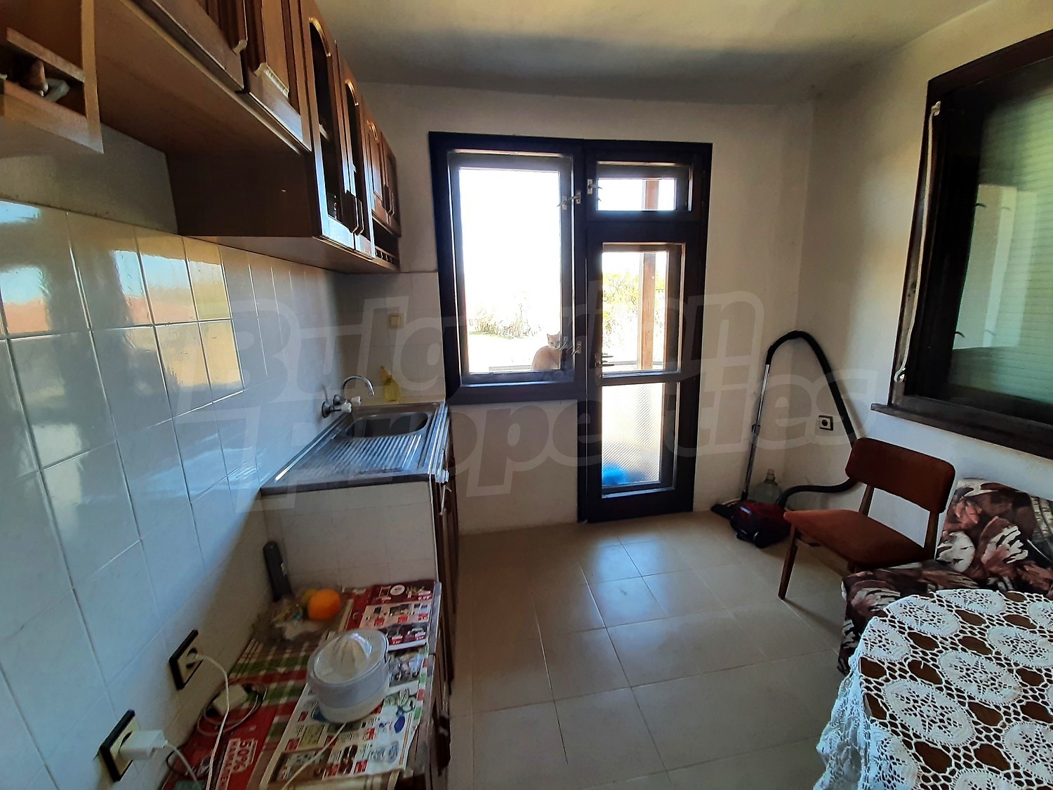 inside, kitchen, furnished