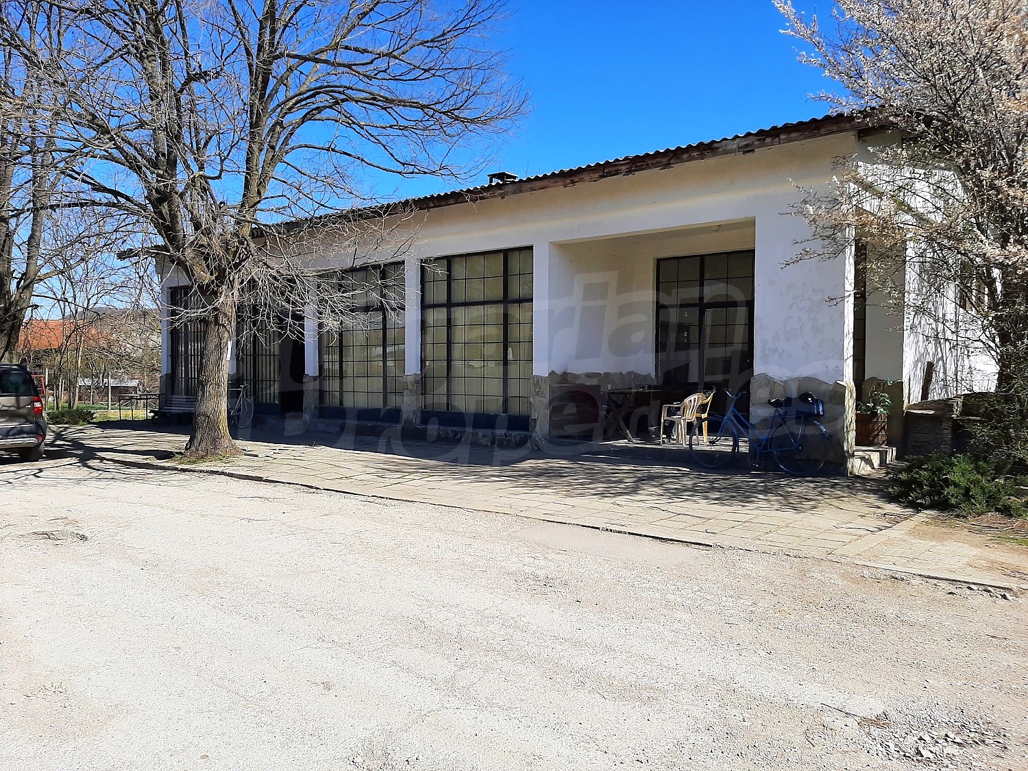 outside, facade, parking