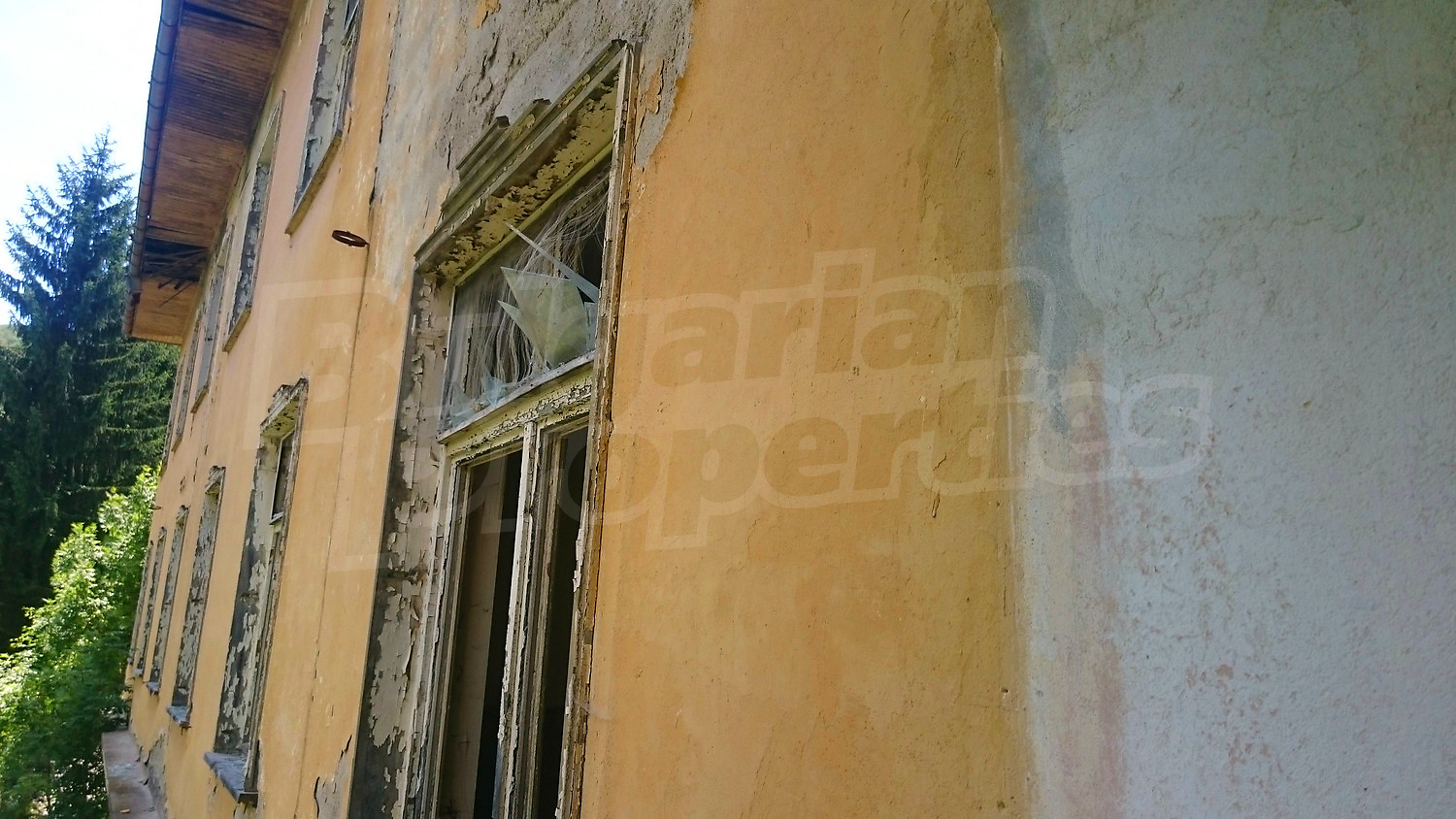 facade, outside
