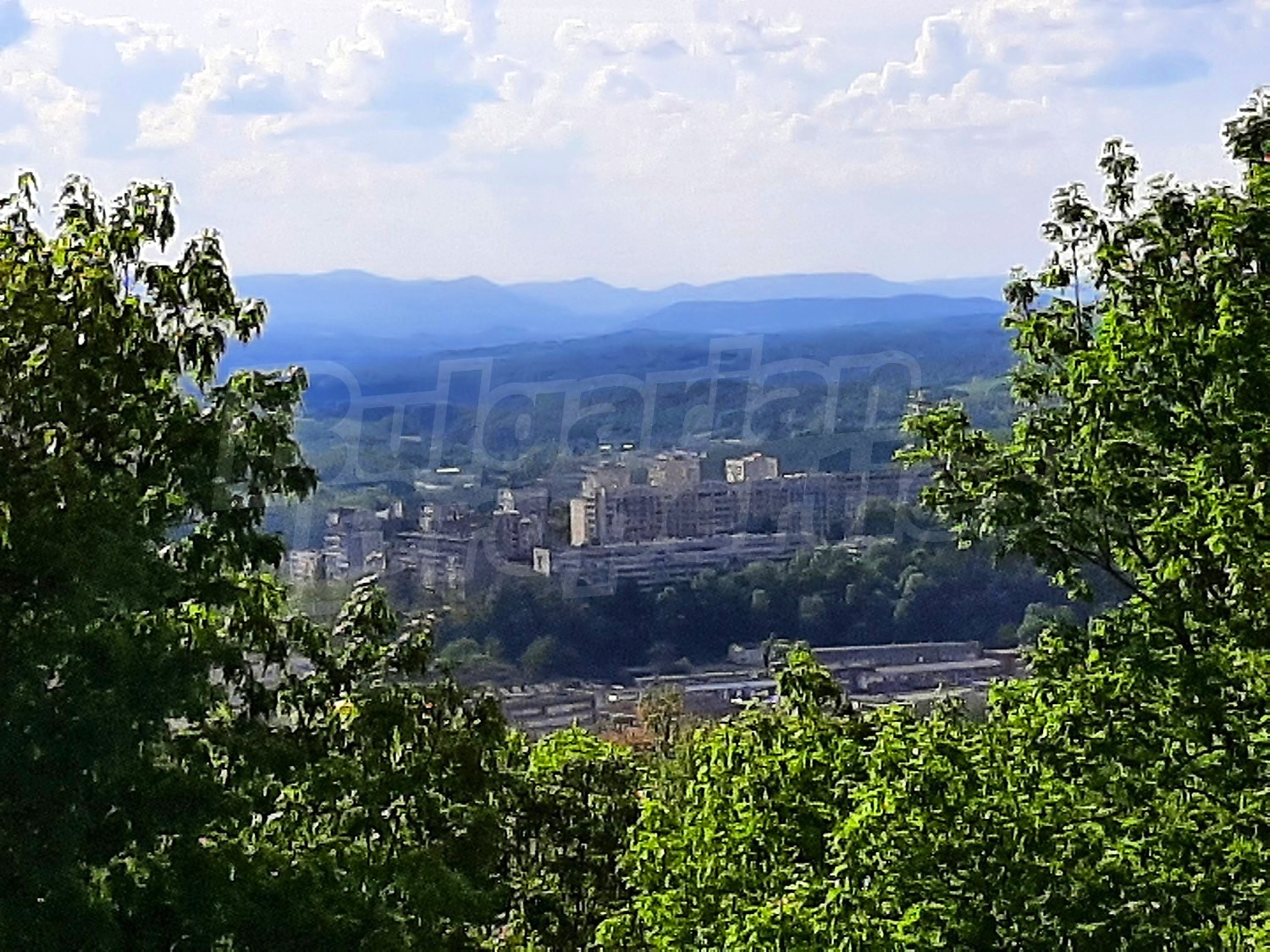 outside, mountain, green area