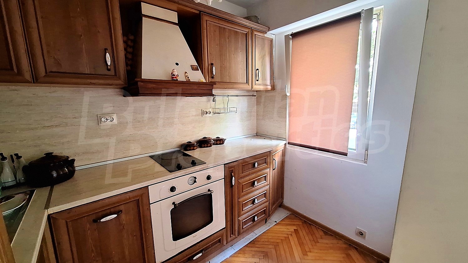 inside, kitchen, furnished