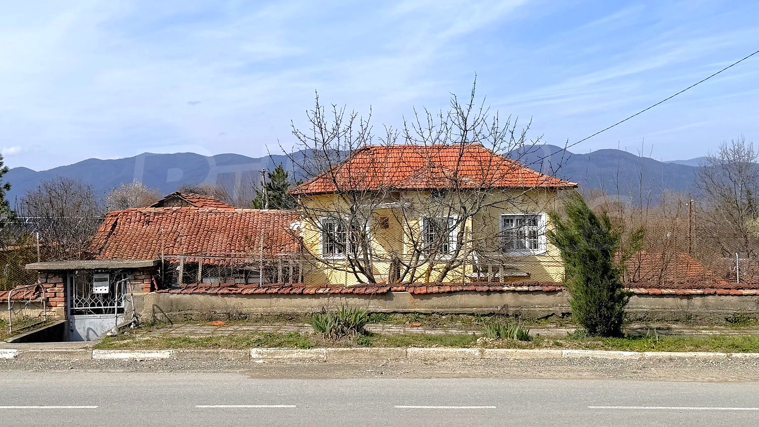 outside, facade, mountain