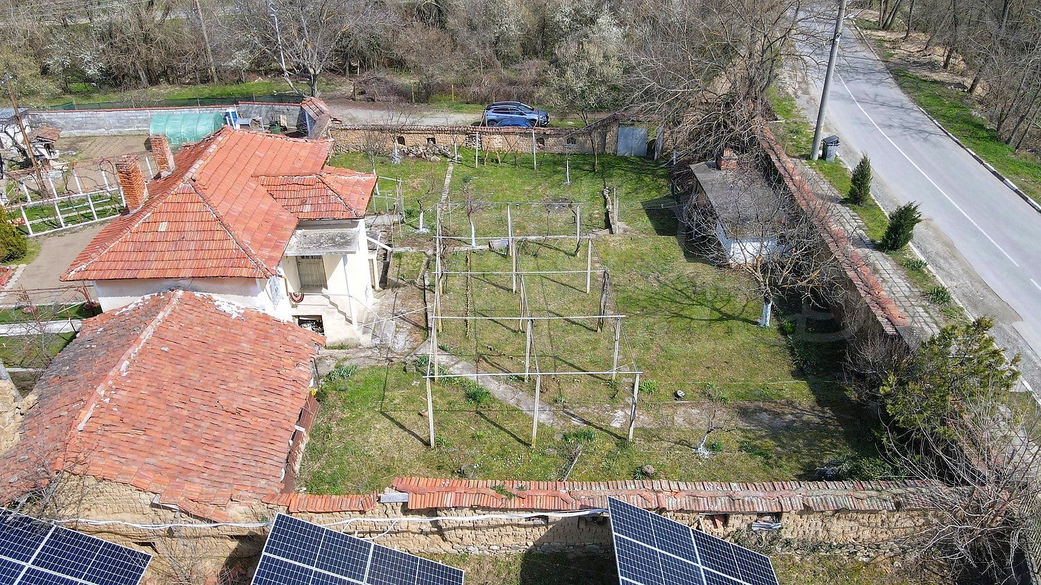 outside, garden