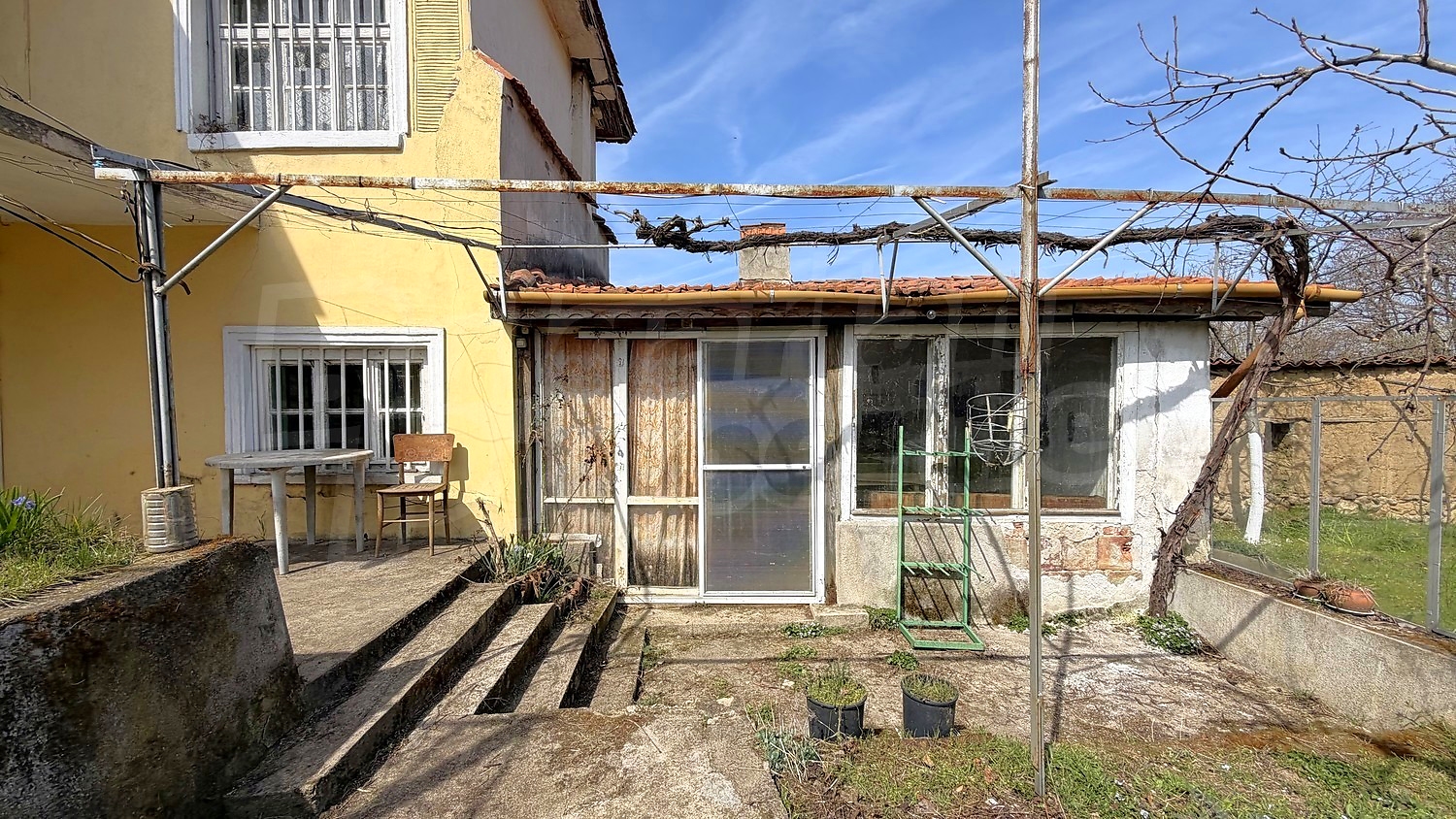outside, facade, garden