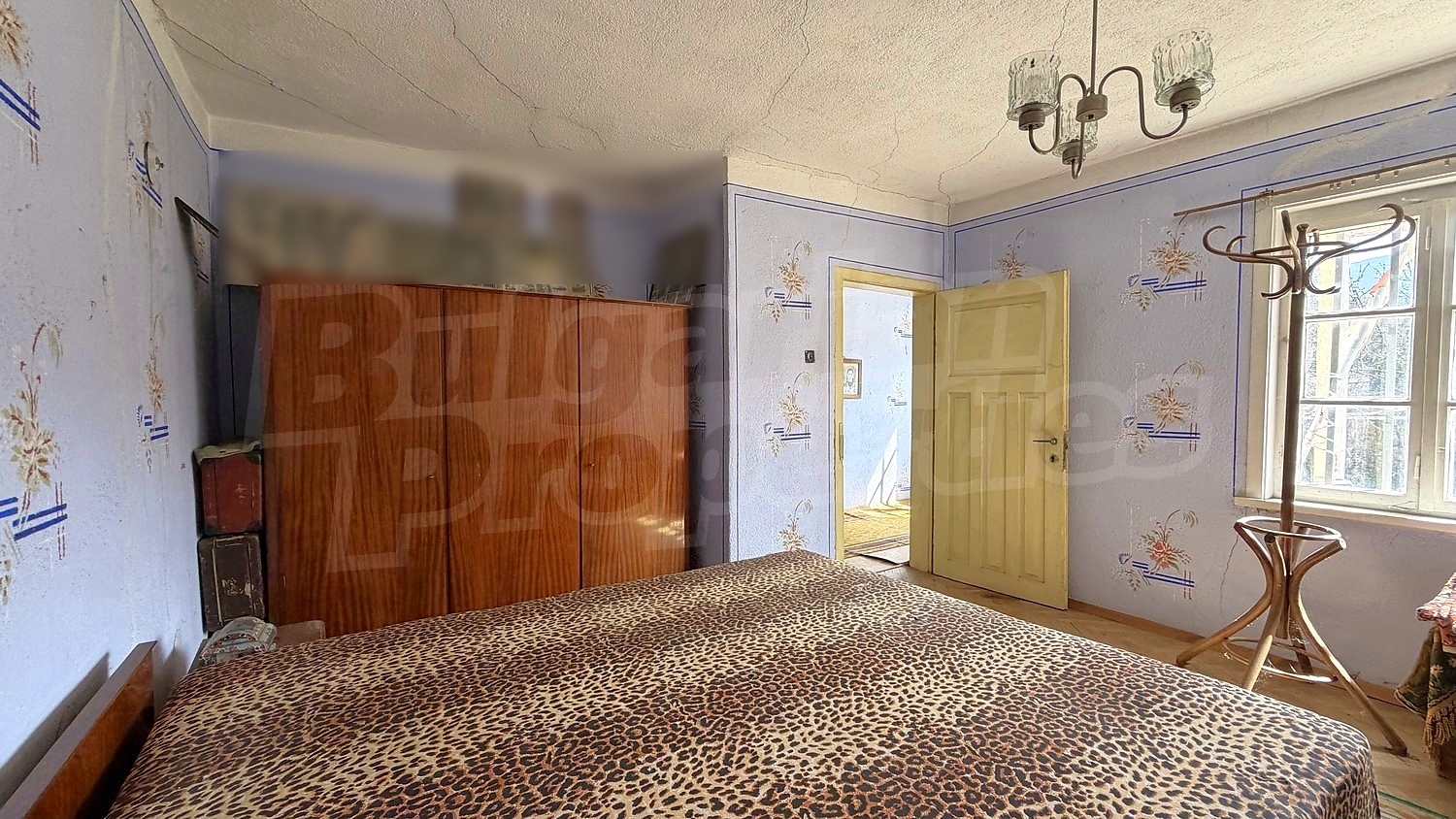 inside, bedroom, furnished