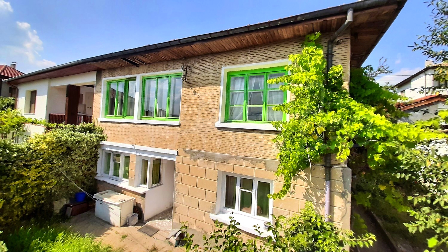 outside, facade, garden