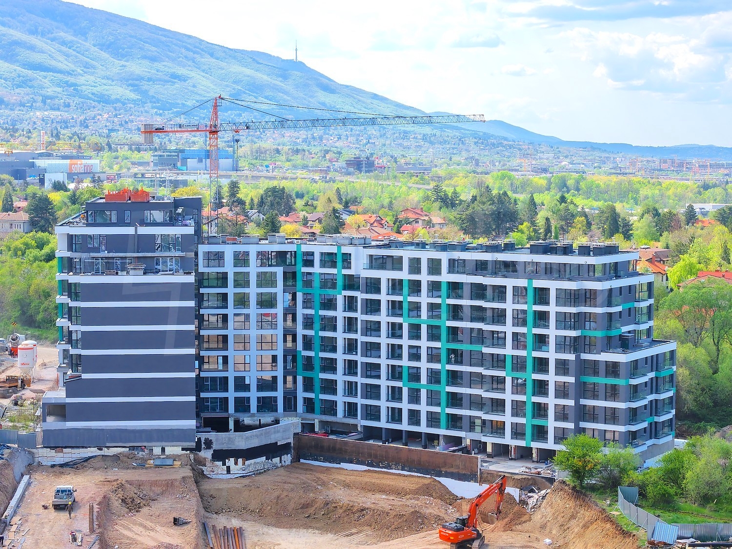 outside, facade, mountain, green area