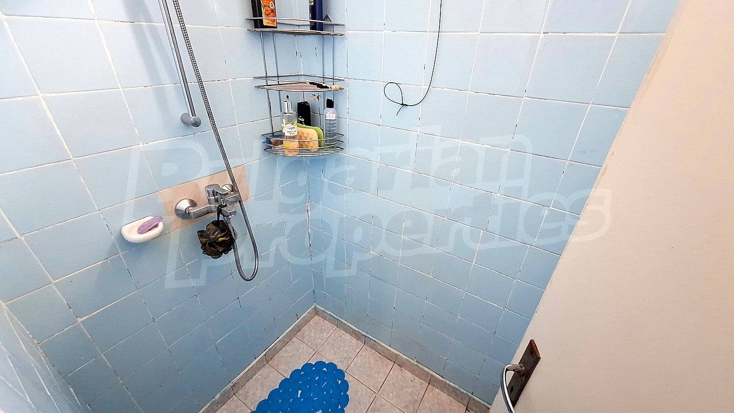 inside, bathroom