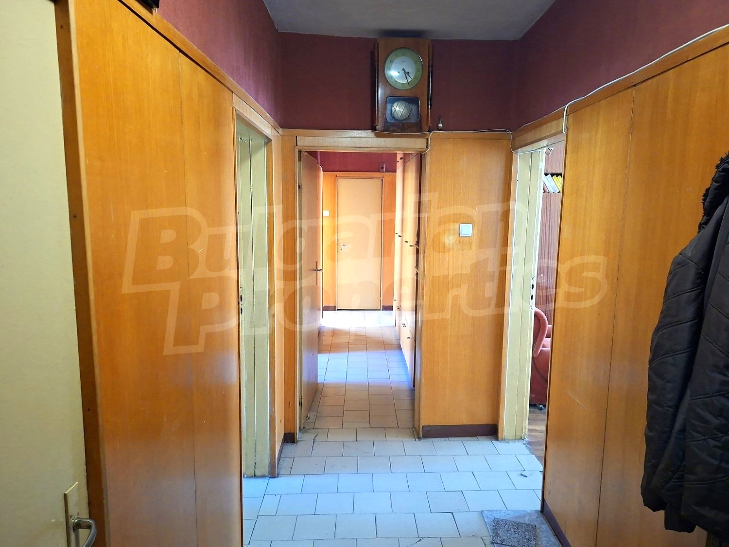 hallway, inside