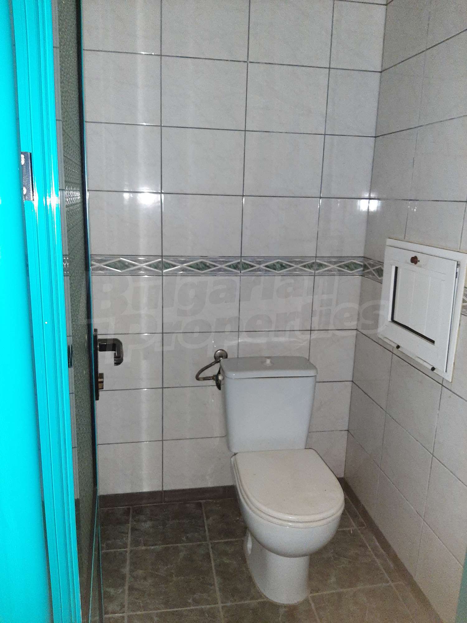 bathroom, toilet