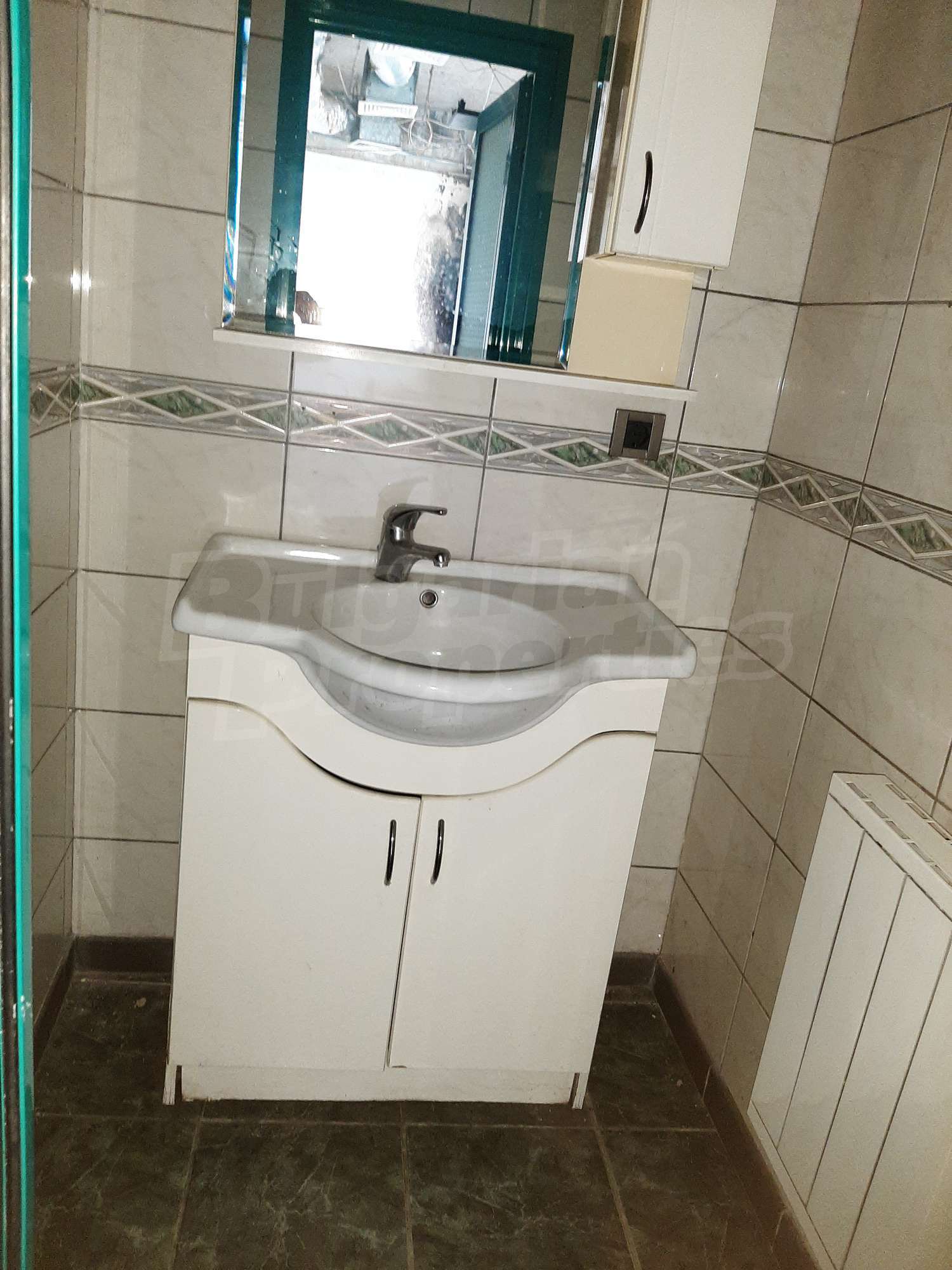 inside, bathroom