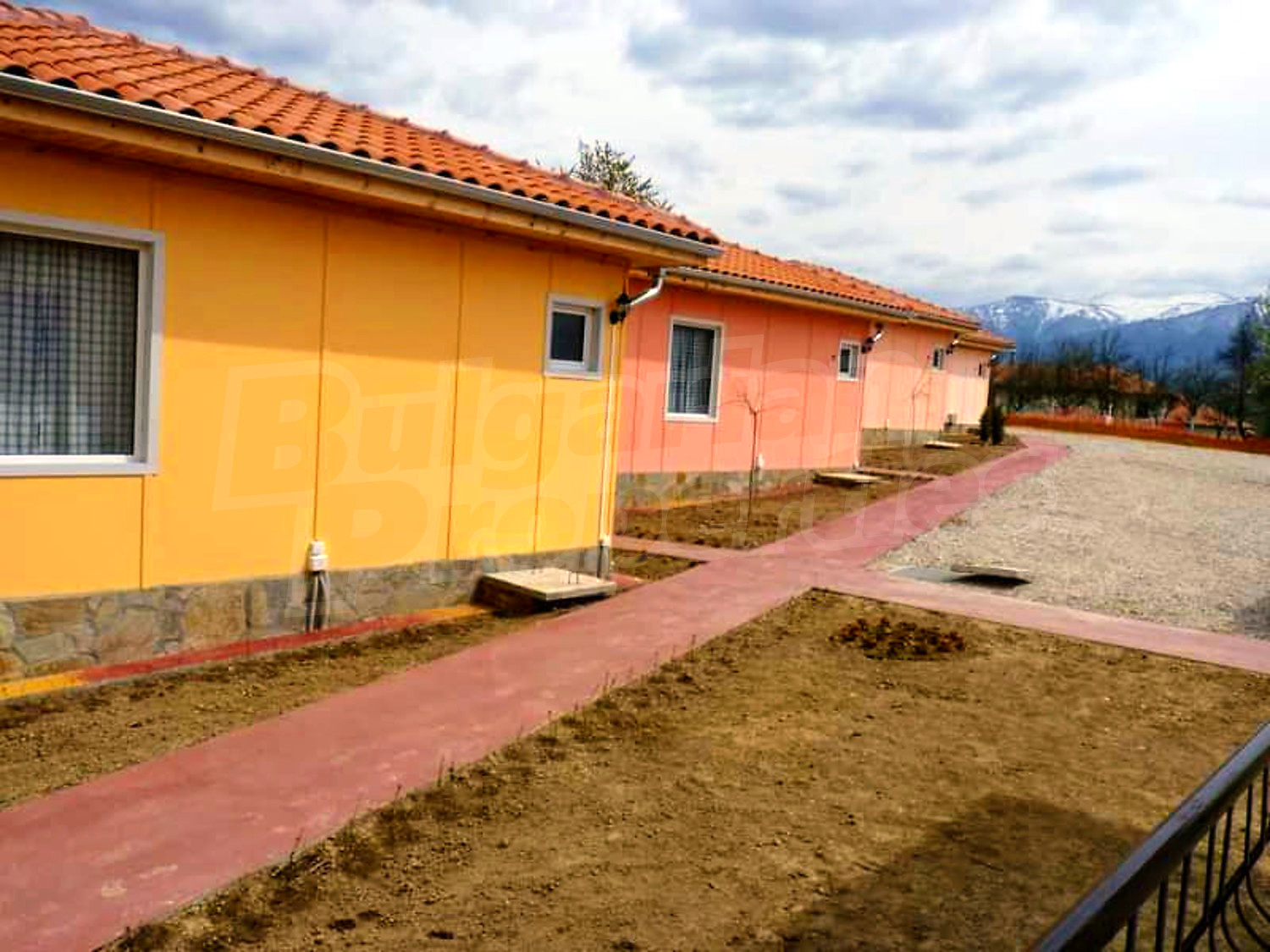 outside, facade, mountain, garden