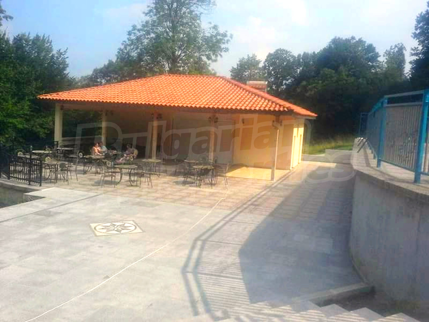 outside, garden