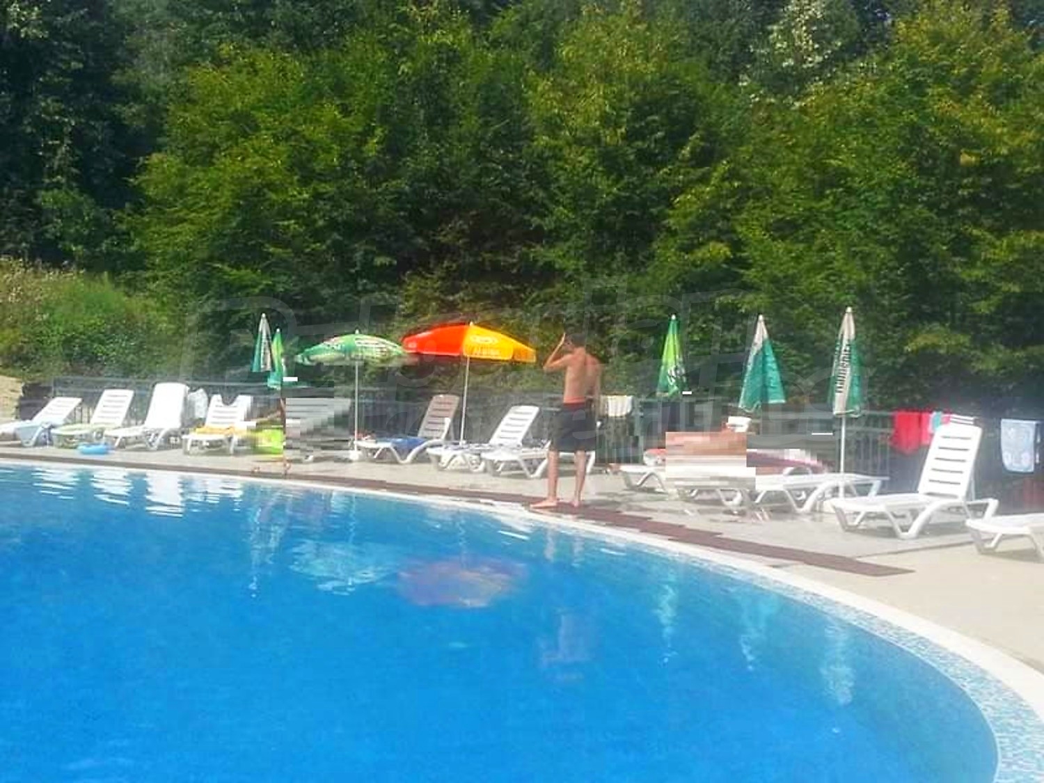 outside, pool, green area
