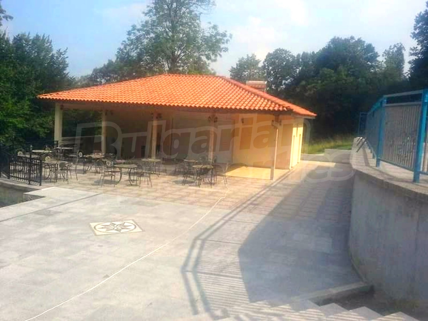 outside, garden