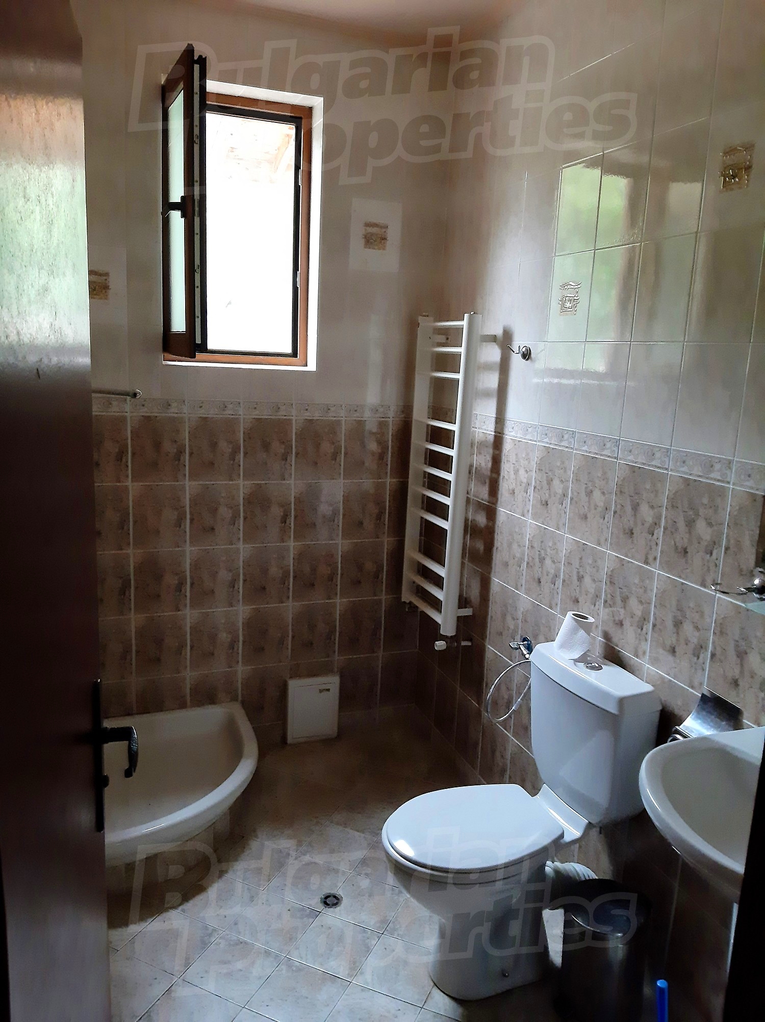 inside, bathroom