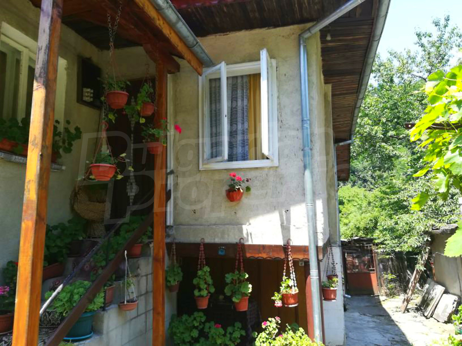 outside, facade, garden