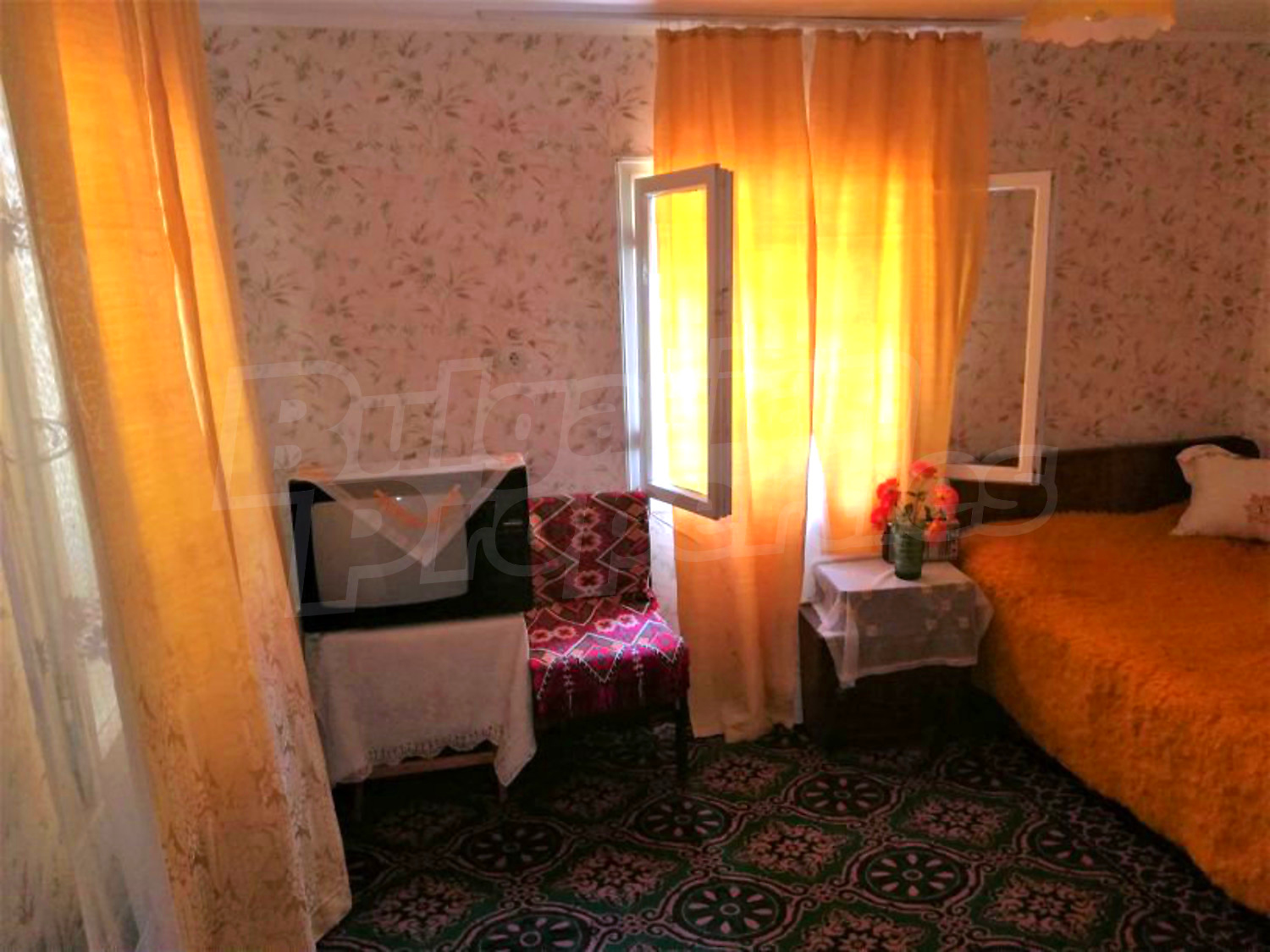 inside, bedroom, furnished