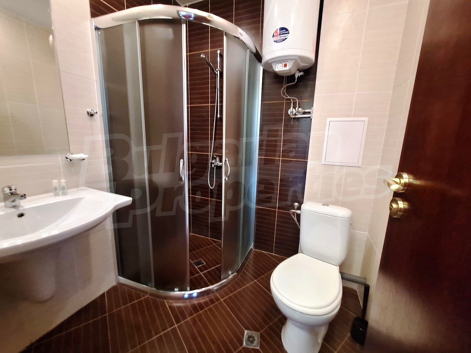 bathroom, toilet