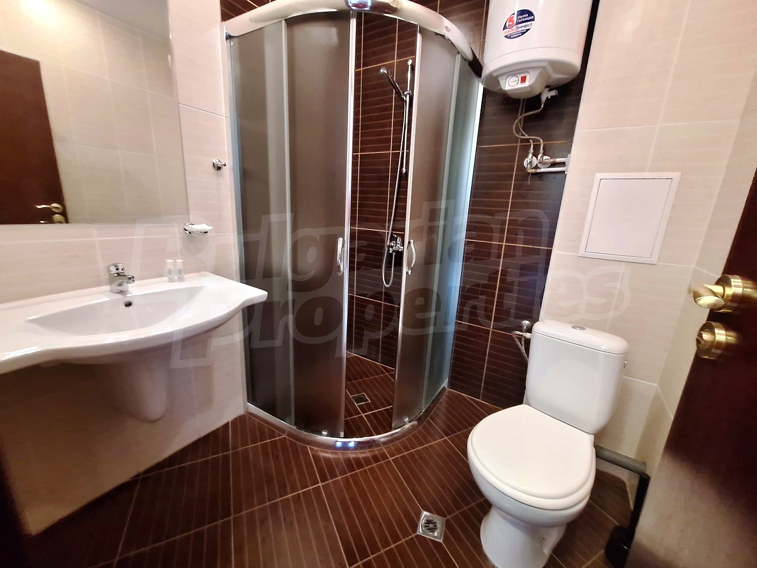 bathroom, toilet