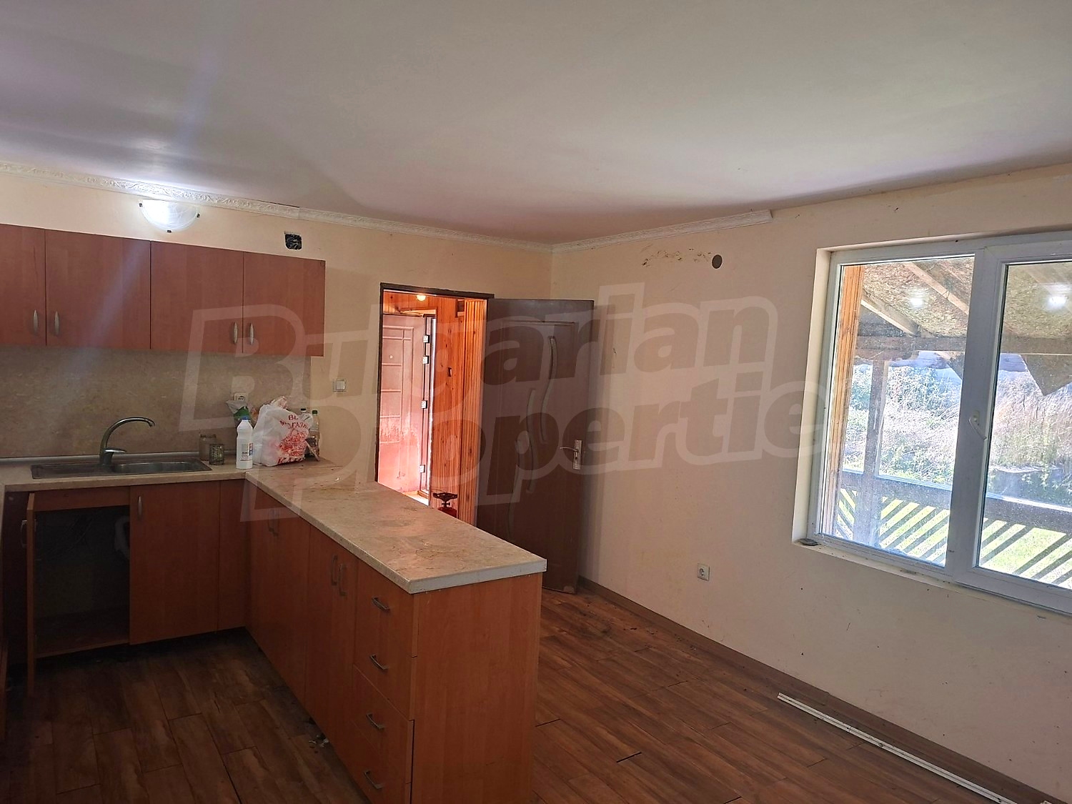 inside, kitchen, furnished