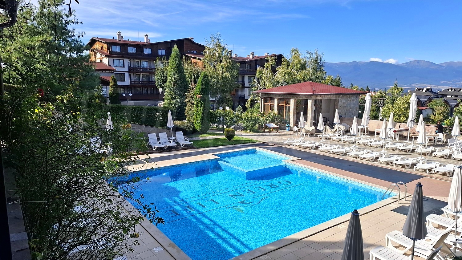 outside, pool, mountain, garden