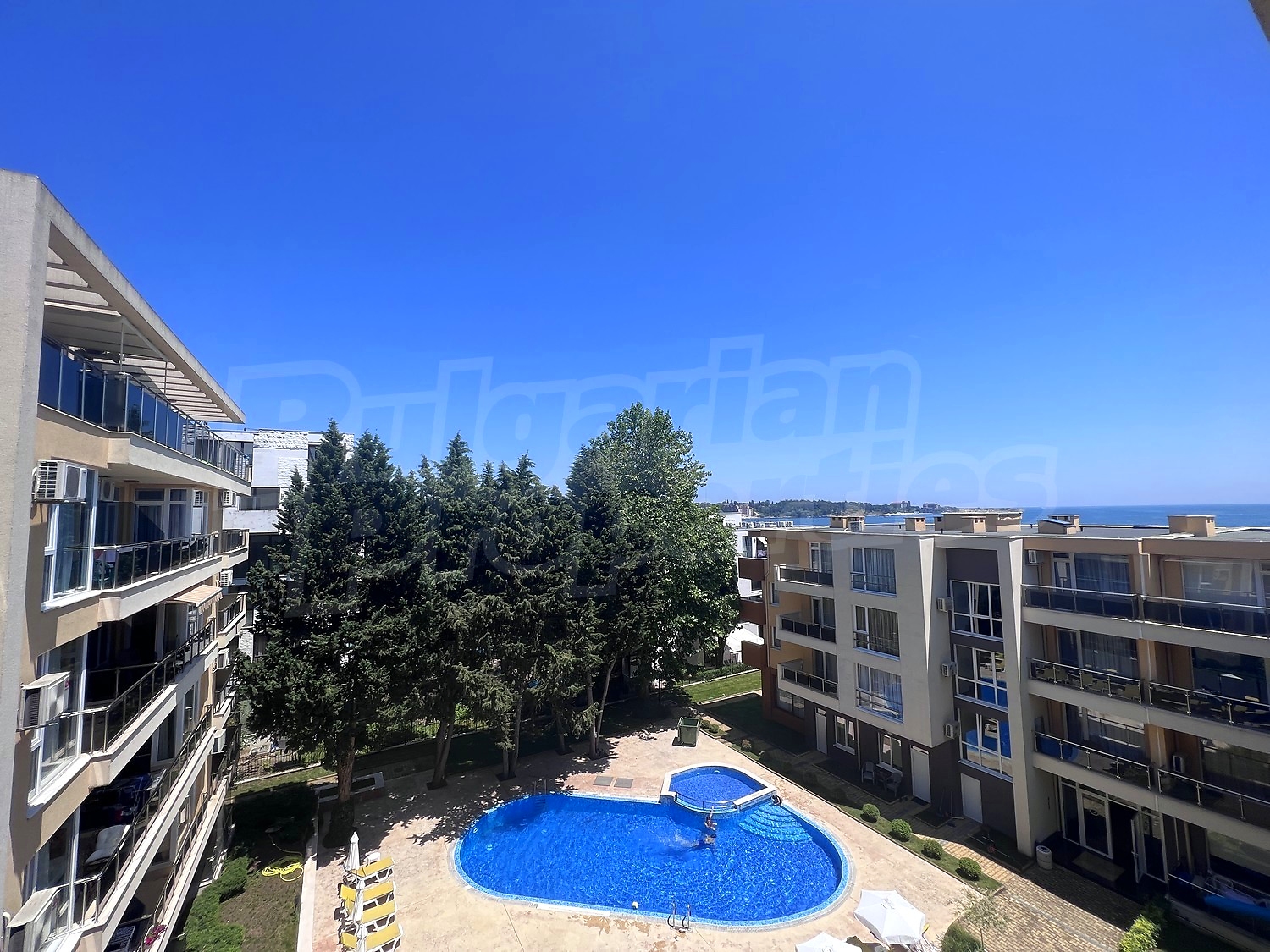 outside, pool, facade, sea, garden