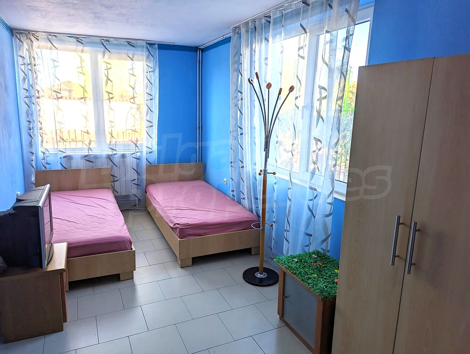 inside, bedroom, furnished