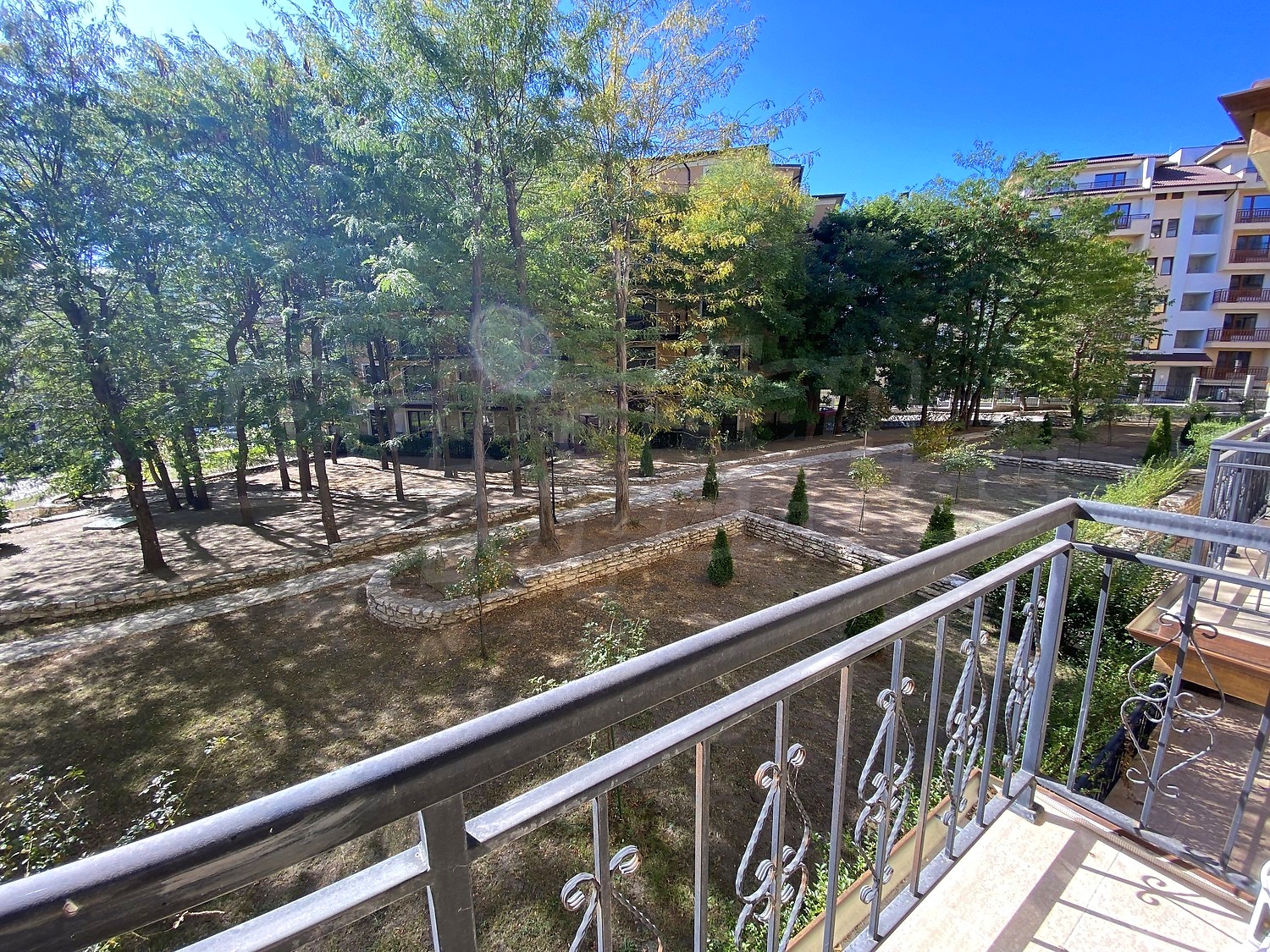 balcony, view from balcony, green area