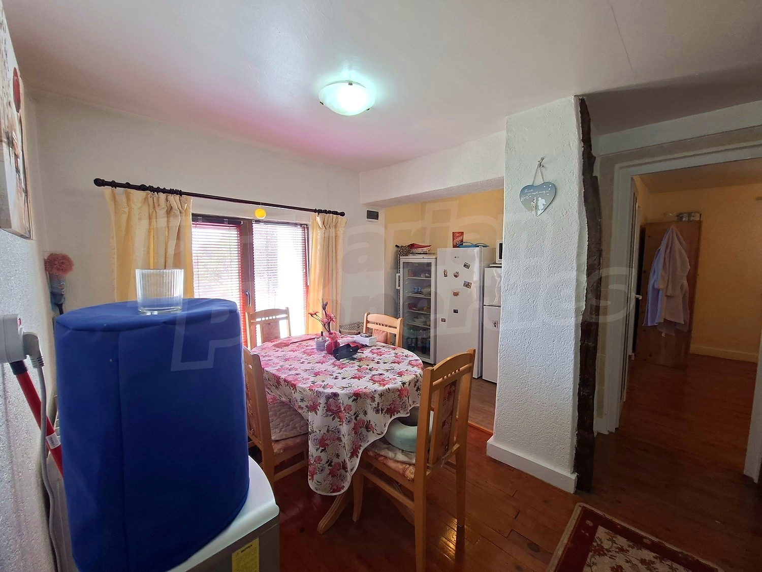 inside, kitchen, furnished
