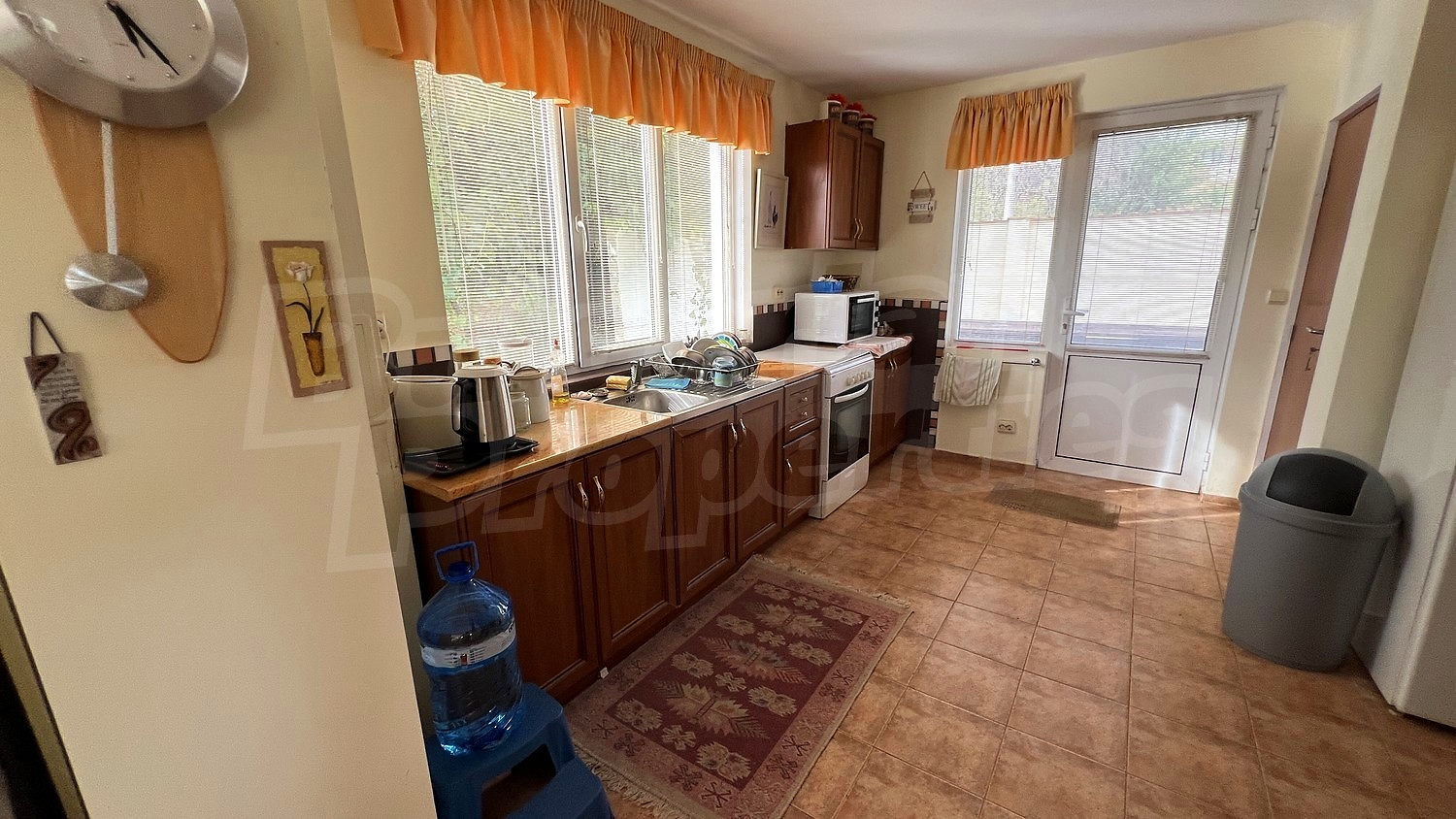 inside, kitchen, furnished