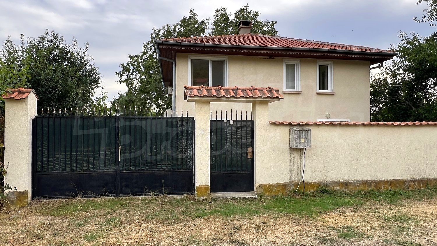 outside, facade, garden