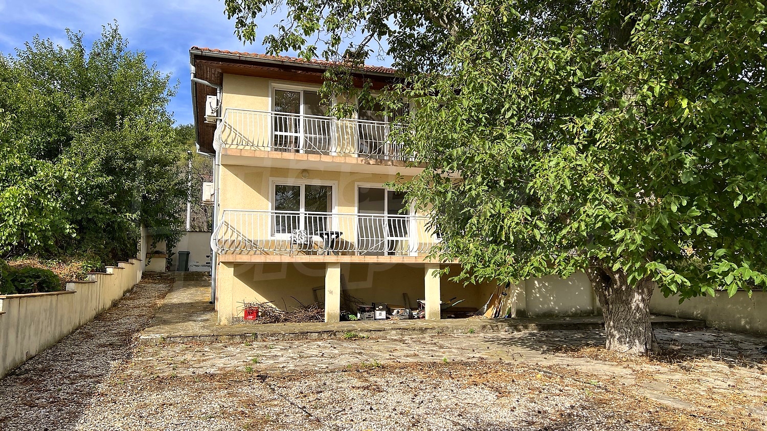 outside, facade, garden