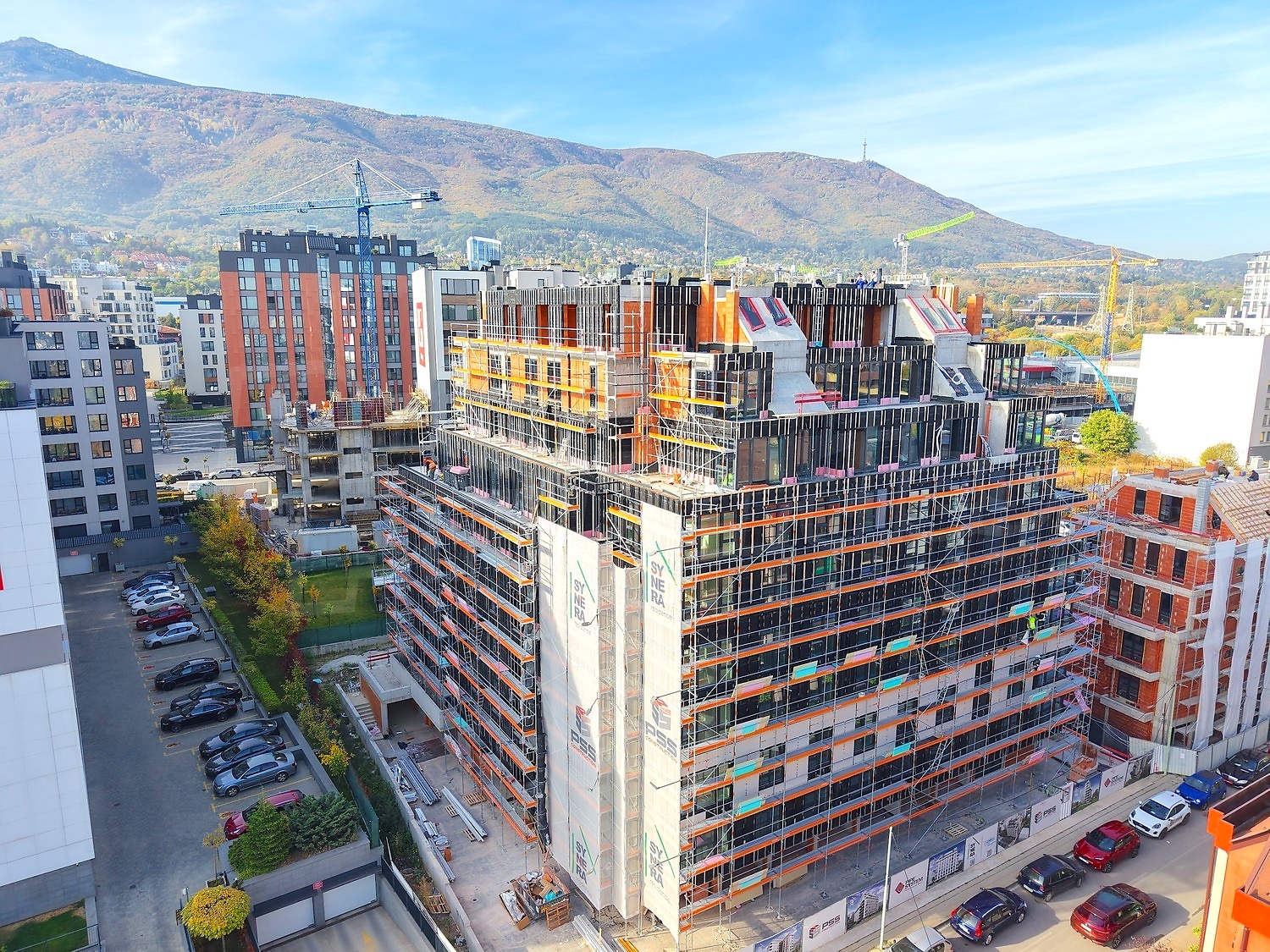 outside, facade, mountain, parking