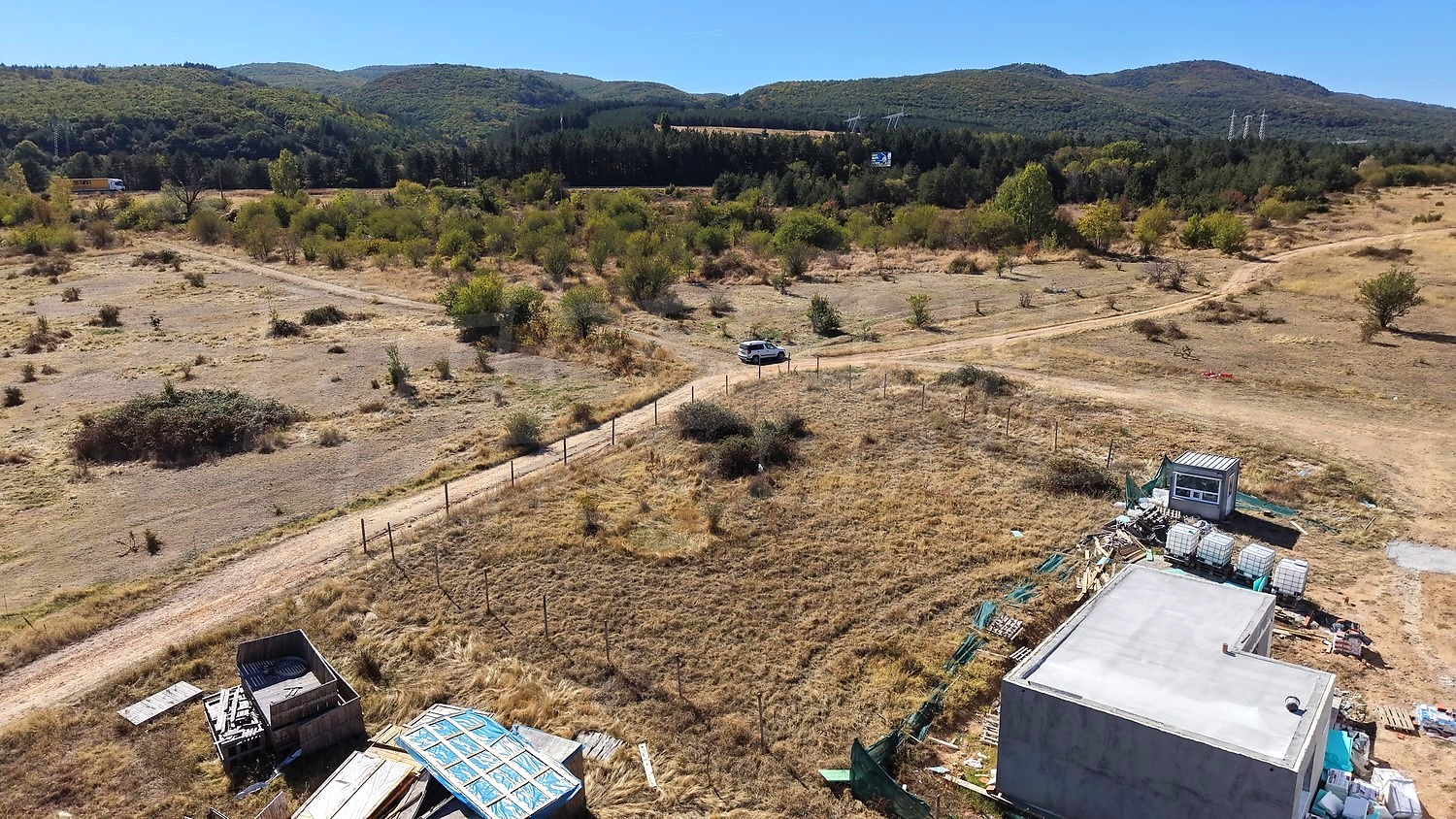 outside, mountain, green area