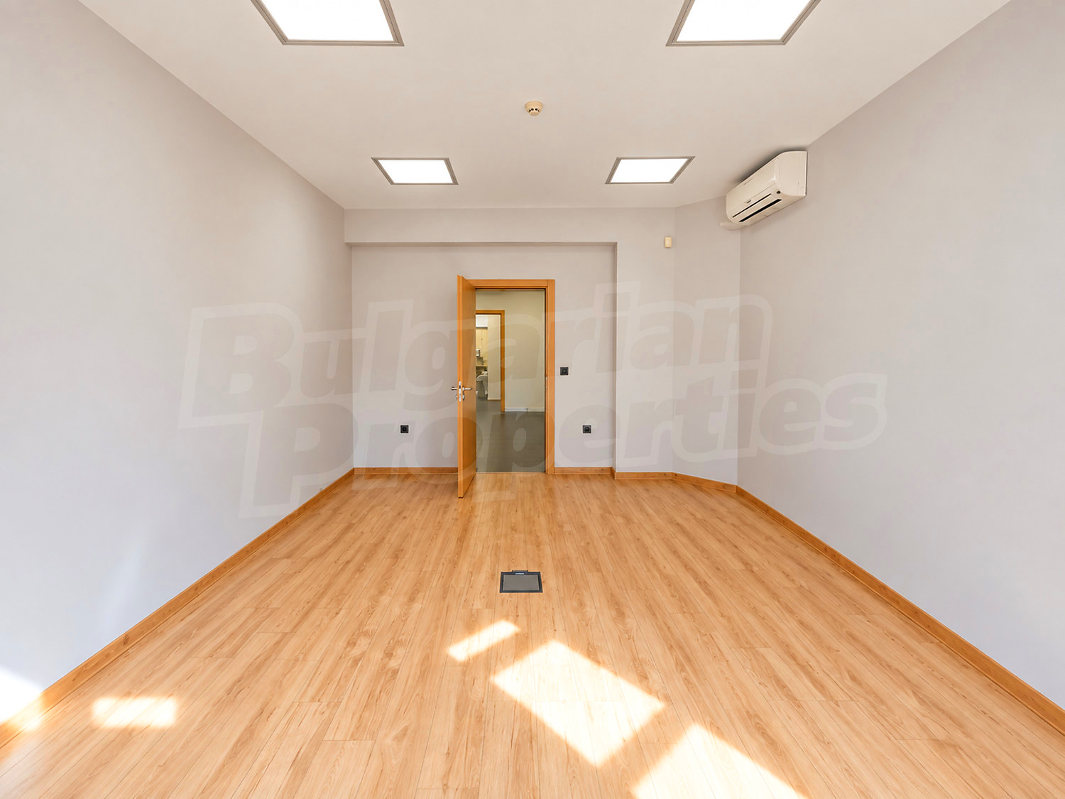 inside, empty, inside building entrance