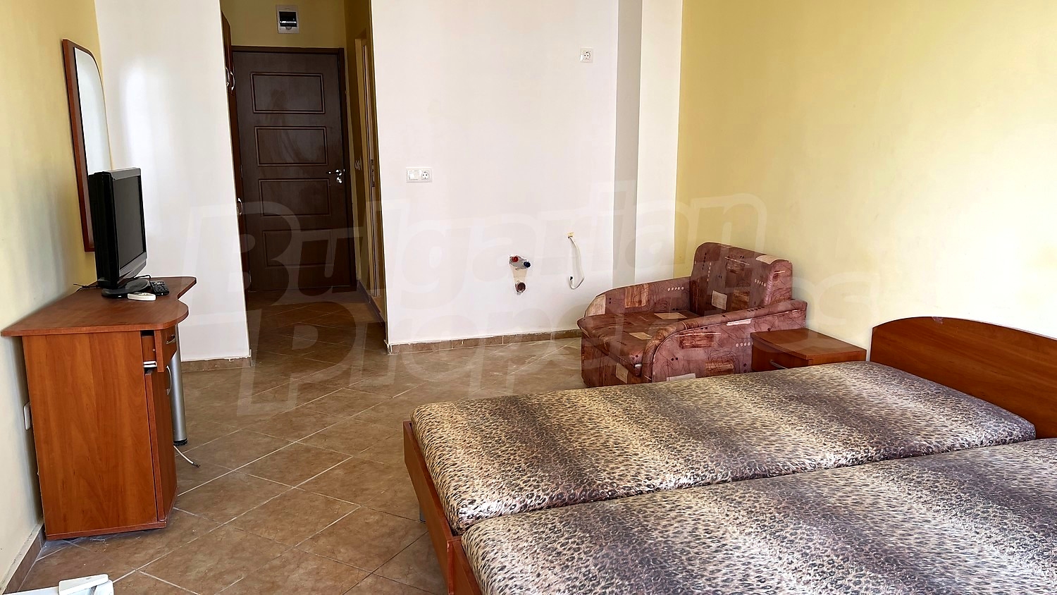 inside, bedroom, furnished