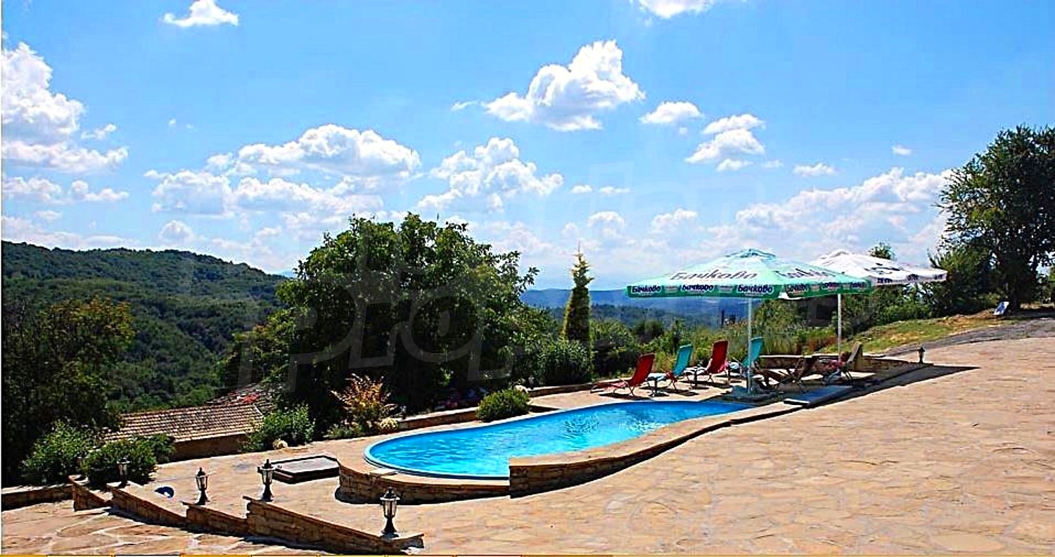 outside, pool, mountain, green area