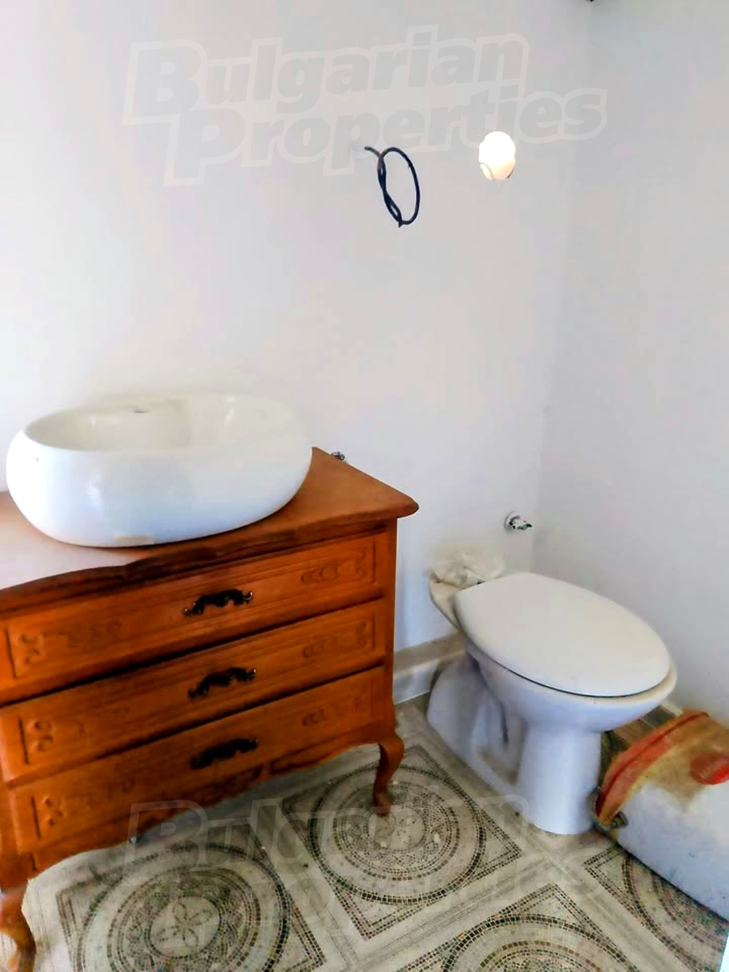 bathroom, toilet