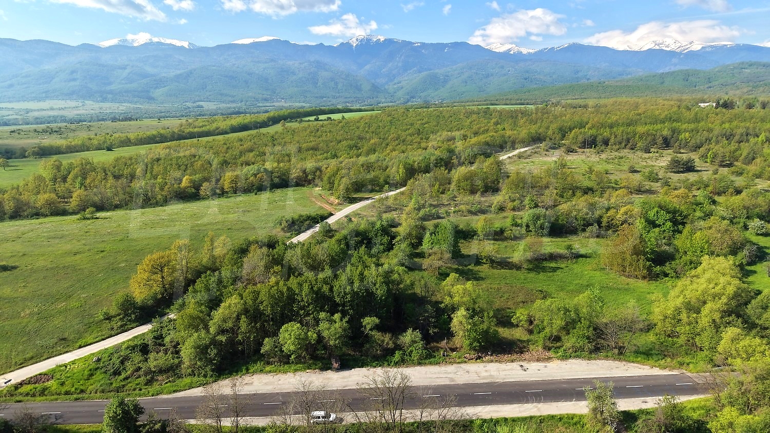 outside, mountain, green area